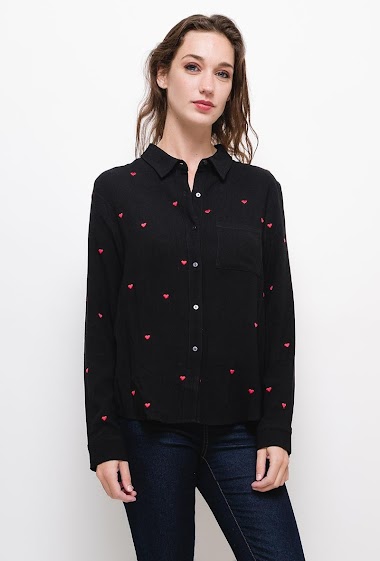Großhändler ABELLA - Shirt with embroidered hearts