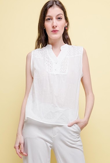 Wholesaler ABELLA - Embroidered top