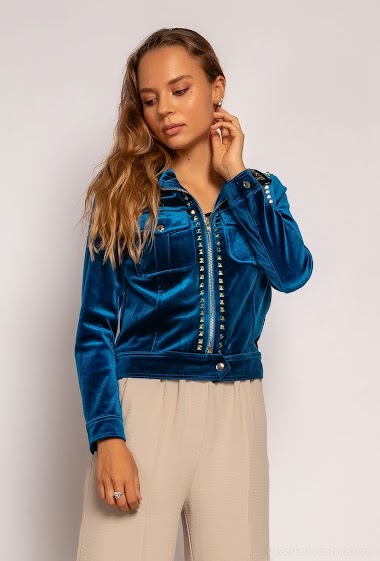 Wholesaler Hirondelle - Cropped faux suede jacket with studs