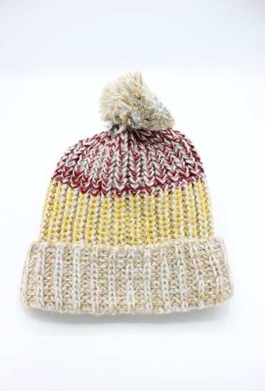 BEANIE with Pompom multicolored
