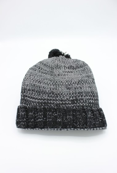 BEANIE with Pompom multicolored