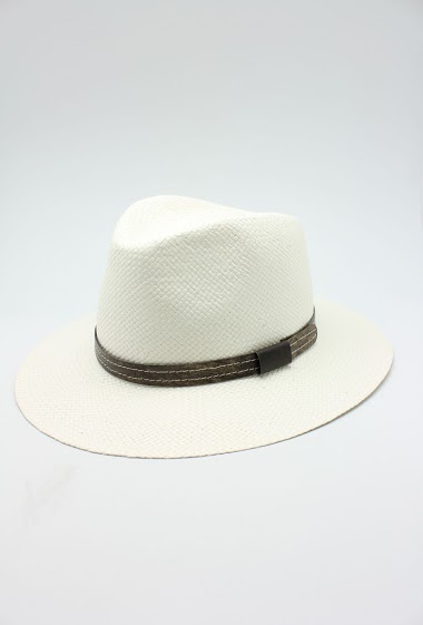 Mayorista Hologramme Paris - Paper hat with a leather belt