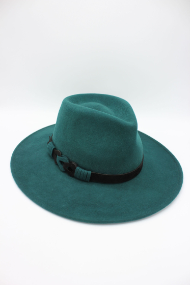 Grossiste Hologramme Paris - Chapeau italien en laine avec ceinture cuir cordon taille réglable
