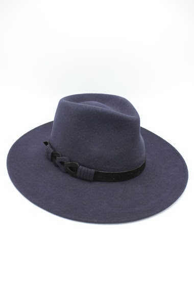 Mayorista Hologramme Paris - Italian hat in pure wool with Mario leather belt and adjustable waist cord
