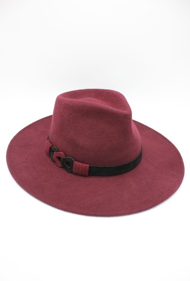 Mayorista Hologramme Paris - Italian hat in pure wool with Mario leather belt and adjustable waist cord