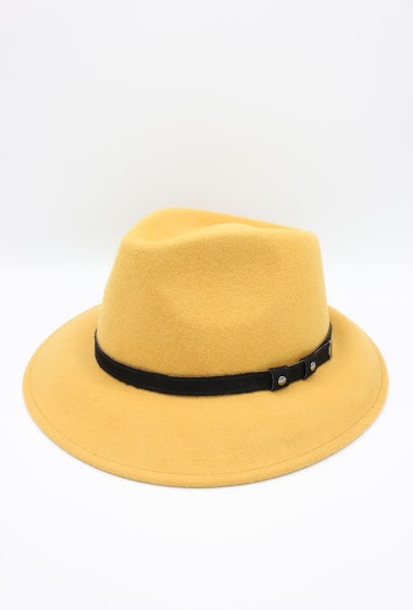 Italian Hat in pure wool with black belt