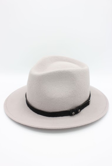 Grossiste Hologramme Paris - Chapeau Italien en pure laine avec ceinture noir