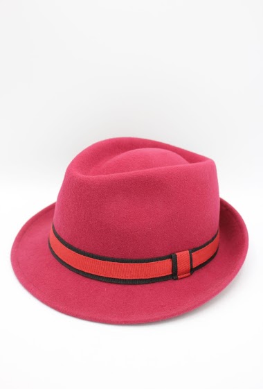 Italian Hat in pure wool with ribbon