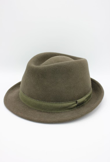 Italian Hat in pure Waterproof Crushable wool with ribbon