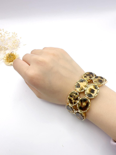Wholesaler H&T Bijoux - Leopard acrylic bracelet.