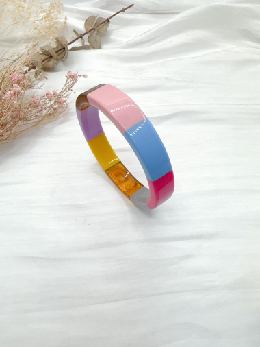 Wholesaler H&T Bijoux - Acrylic bangle bracelet