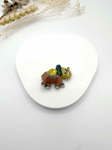 Wholesaler H&T Bijoux - Fantasy elephant brooch