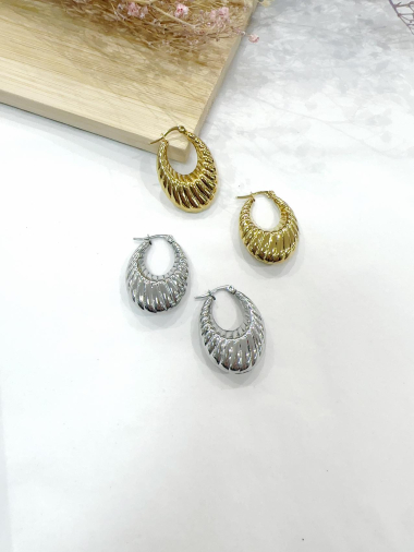 Wholesaler H&T Bijoux - Stainless steel hoop earrings