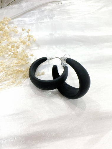 Wholesaler H&T Bijoux - Fancy hoop earrings