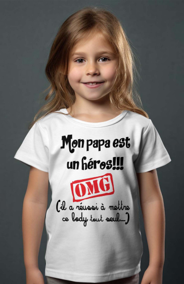 Großhändler I.A.L.D FRANCE - Mädchen-T-Shirt | Papa, ein Held, oh mein Gott