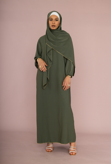 Mayorista IDEAL OUTFIT - Vestido abaya de seda Medina con pañuelo de alta costura dorado