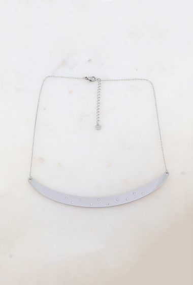 Wholesaler Ikita Paris - Necklace with graphic pendant and rhinestones