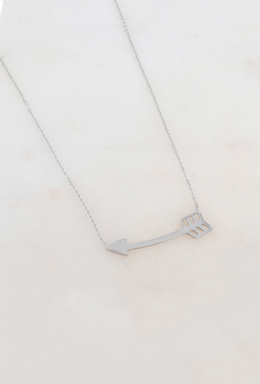 Wholesaler Ikita Paris - Necklace with arrow pendant