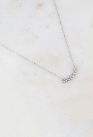 Wholesaler Ikita Paris - Necklace with graphic pendant