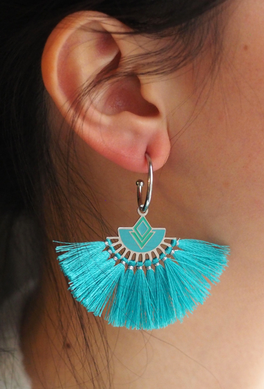 Wholesaler Ikita Paris - Flea hoop earrings - wire fan pompom, enameled piece