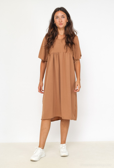 Wholesaler I'Mod - Short dress with ruffled sleeves and golden stitching