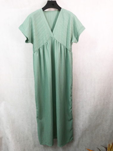 Großhändler I'Mod - Langes Kleid mit V-Ausschnitt aus plissiertem, gestreiftem Stoff