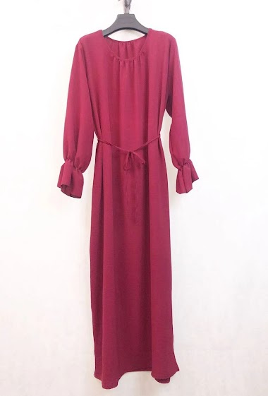 Long dress with ruffled sleeves