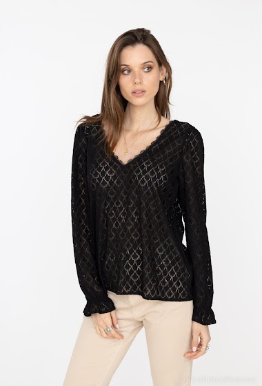 Wholesaler Indie + Moi - KIAH V neck lace blouse