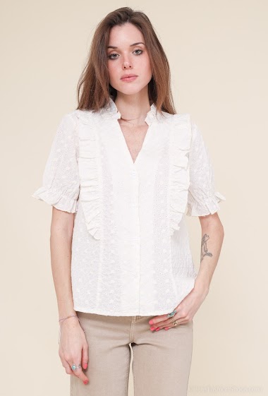 Grossiste Indie + Moi - Blouse manches courtes en broderie anglaise ISOLD
