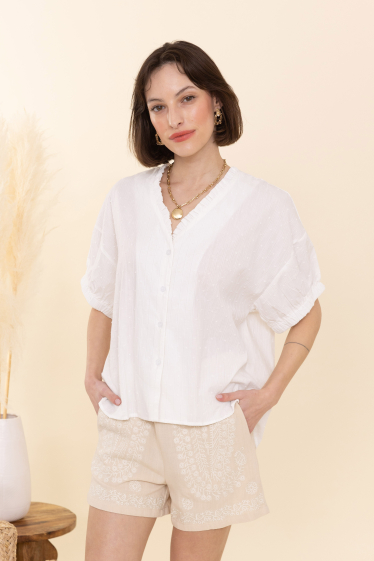 Wholesaler Inspiration Studio - Loose 3/4 sleeve blouse with lurex thread.