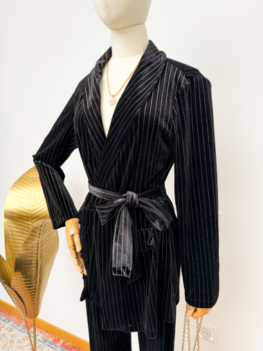 Wholesaler Inspiration Studio - Velvet set with blazer and wide pants