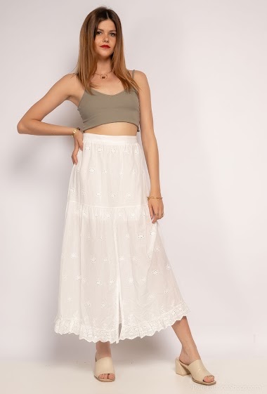 Wholesaler Inspiration Studio - English embroidery skirt slit at the front with cotton lining