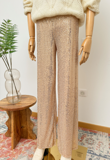 Wholesaler Inspiration Studio - Wide pants entirely covered in sequins