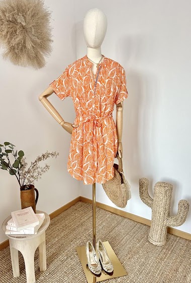 Wholesalers Inspiration Studio - Short floral print shirt dress with belt and pocket.