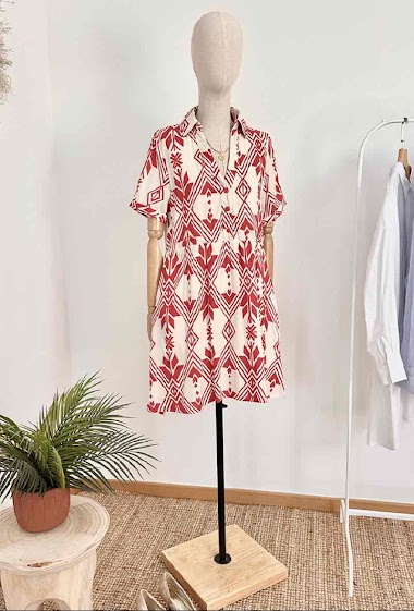 Wholesalers Inspiration Studio - Short dress with shirt collar, printed on viscose fabrics with 3/4 sleeves