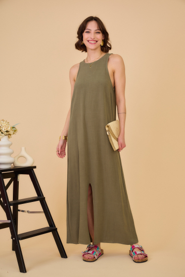 Wholesaler Inspiration Studio - Sleeveless linen blend dress with front slit.