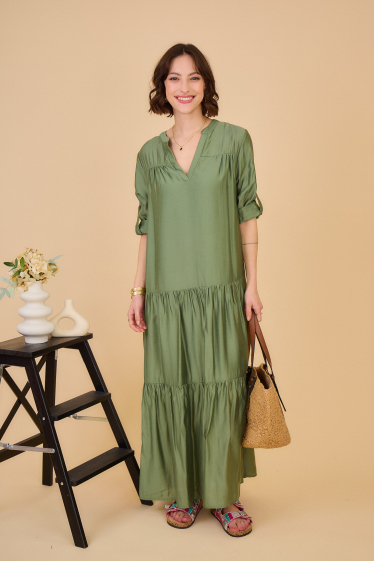 Wholesaler Inspiration Studio - Long flared viscose dress with cotton lining.