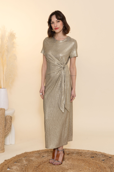 Wholesaler Inspiration Studio - Long dress with gold bow.