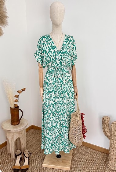 Wholesalers Inspiration Studio - Long dress with pockets and side slits in printed viscose fabric.
