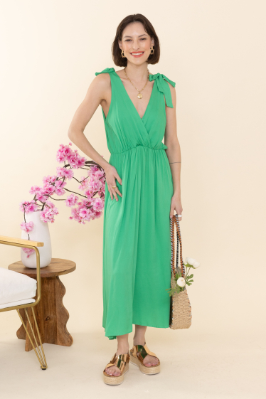 Wholesalers Inspiration Studio - Sleeveless dress with V-neck front and back and side slit
