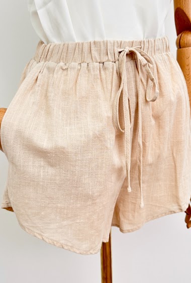 Wholesaler Inspiration Studio - Linen effect cotton shorts.