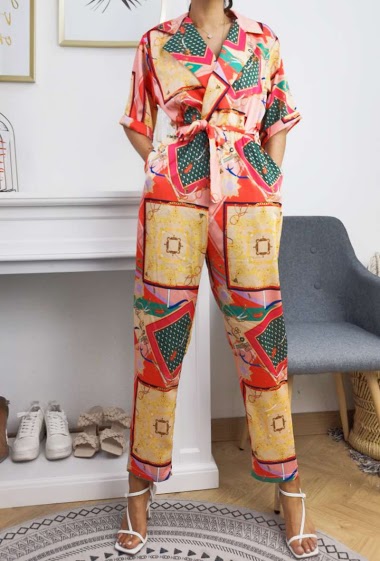 Wholesaler INSTA GIRL - Printed suit