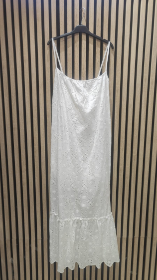 Wholesaler INSTA GIRL - Long lace dress