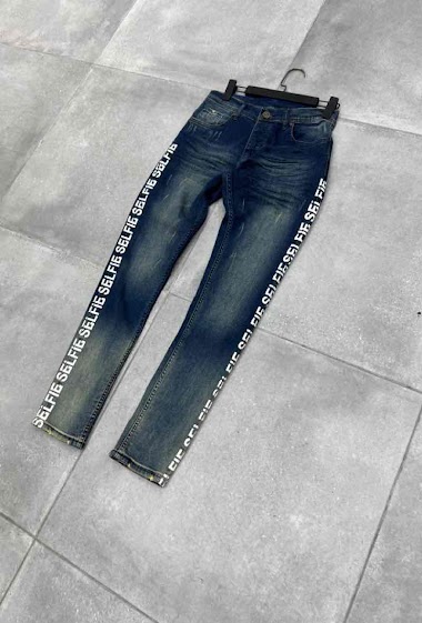 Großhändler Invictus Paris - Jeans