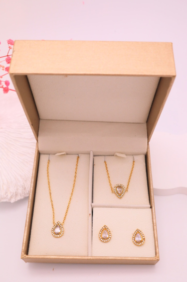 Wholesaler J'AIME GEMME - NECKLACE, BRACELET AND EARRINGS SET IN A BOX