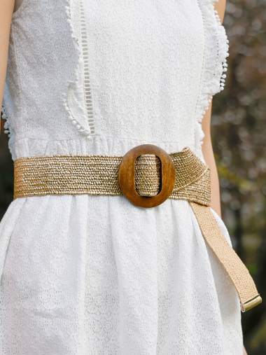 Wholesaler JCL - Raffia straw elastic women belt with wooden buckle.
