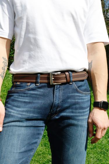 Wholesaler JCL - Wide belt in “fatted calf” buffalo leather with stitching