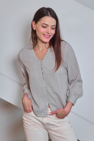 Wholesaler JCL Paris - Button-up blouse with small stitch