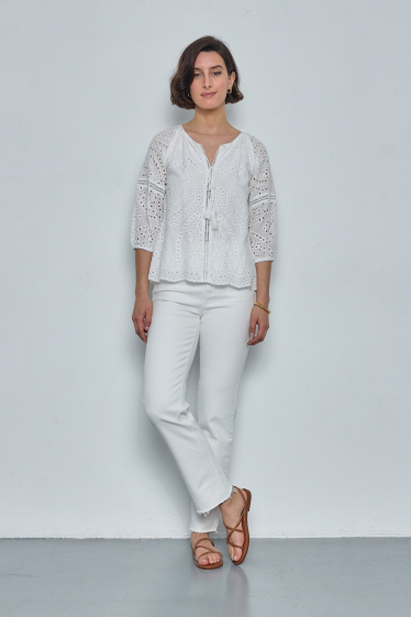 Wholesaler JCL Paris - Lace blouse
