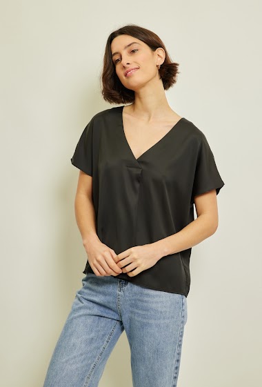Wholesalers JCL Paris - Plain blouse